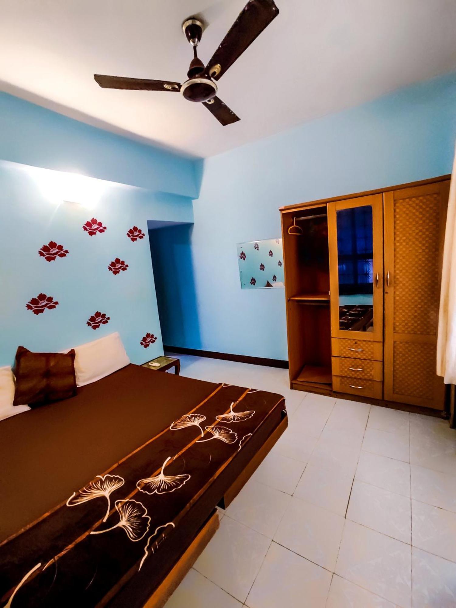 The Beach Apartments Calangute Extérieur photo